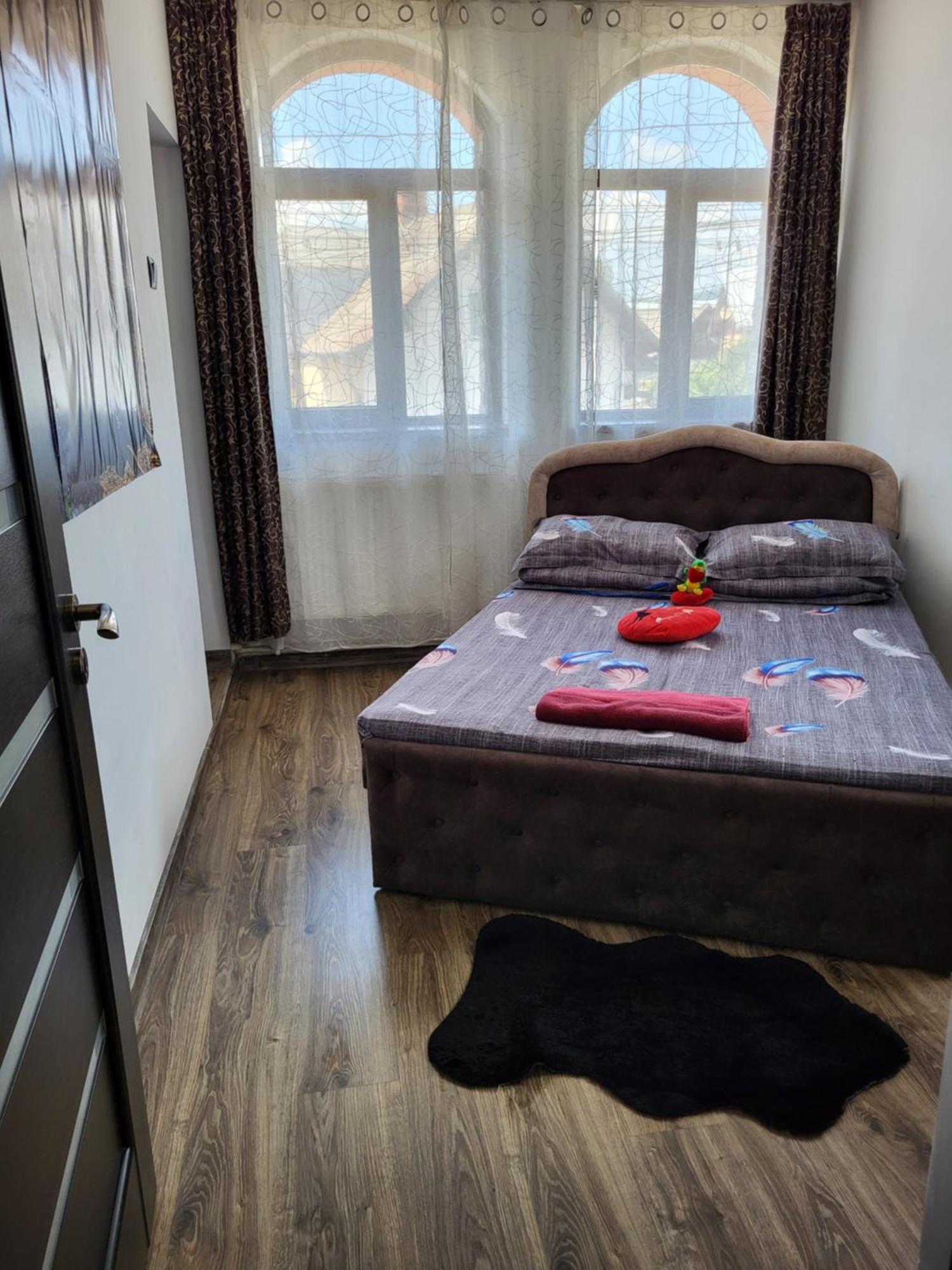 Casa Raraului Villa Campulung Moldovenesc Luaran gambar